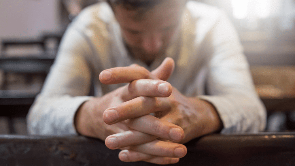 church praying
